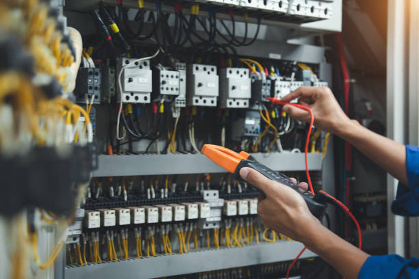Best Licensed Electrician  in St Marys, KS
